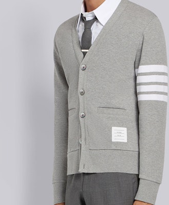 Thom Browne TB Gris Suéter Cárdigan de Cuatro Rayas - Estilo Clásico Primavera MJT167A-00535-055 Purchase Thom Browne TB Gris Suéter Cárdigan de Cuatro Rayas - Estilo Clásico Primavera MJT167A-00535-055