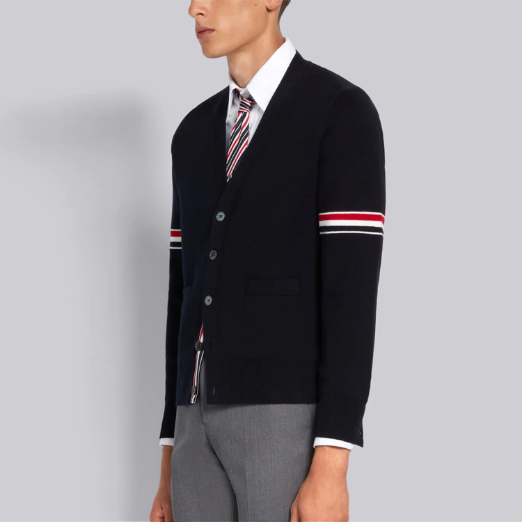 Sizing Thom Browne TB SS21经典常春藤条纹V领针织毛衣海军蓝 MKC310A-Y3007-415