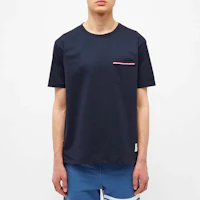 Purchase THOM BROWNE 海軍藍夏季三色飾條緞面口袋短袖T恤 MJS010A-01454-415