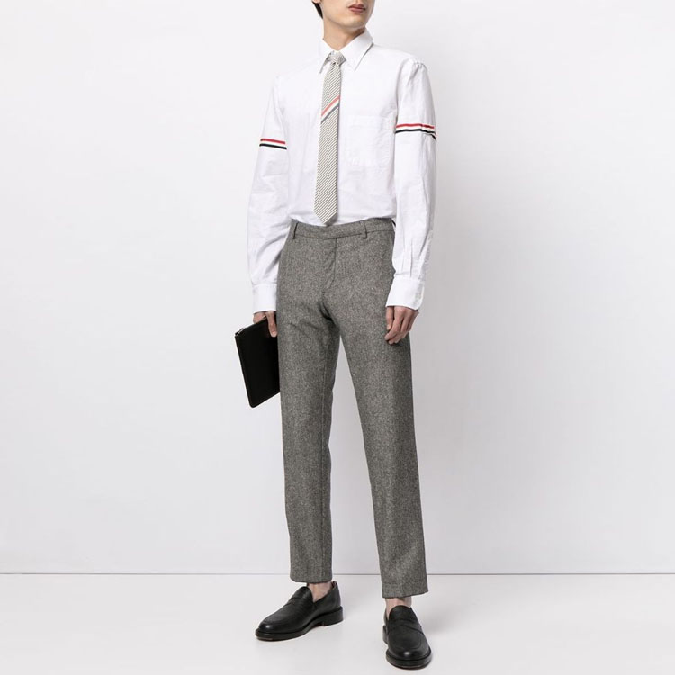 Lookbook Camisa Blanca Thom Browne Manga Larga con Detalle de Rayas. MWL150E-06177-100