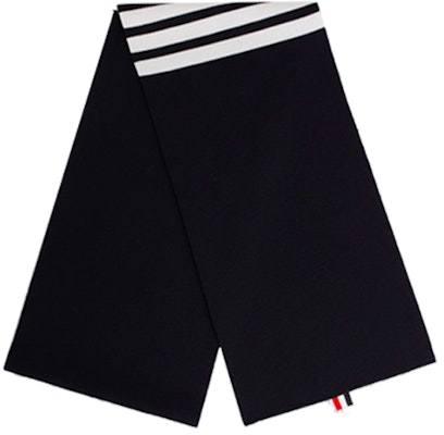 トム ブラウン ホワイト ネイビー ブルー 4バー リブ編み マフラー ユニセックス MKS026A00011415 Lookbook トム ブラウン ホワイト ネイビー ブルー 4バー リブ編み マフラー ユニセックス MKS026A00011415
