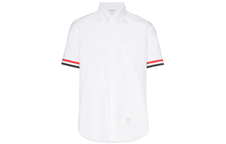 Order Thom Browne Kemeja Putih Lengan Pendek dengan Manset Garis. MWS245A-00139-100