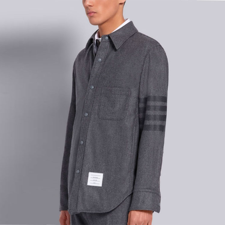 Purchase Thom Browne Jaket Kemeja Jalur Wool Kelabu Tengah MJO055A-06393-035