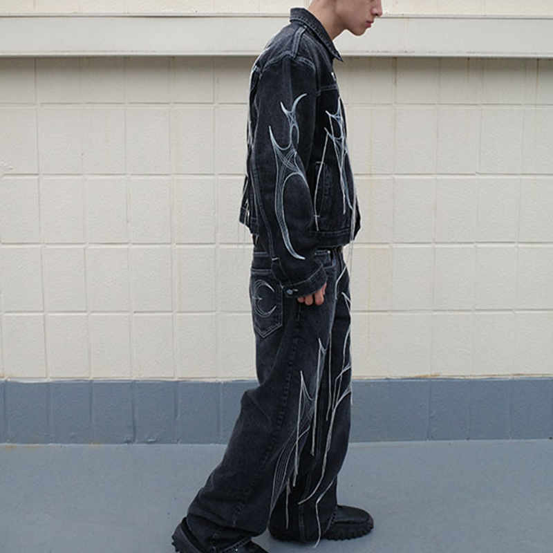 Details for THUG CLUB FW23 블랙 데님 재킷 아이코닉 TC 로고 유니섹스 긴팔. TCFW-110-01