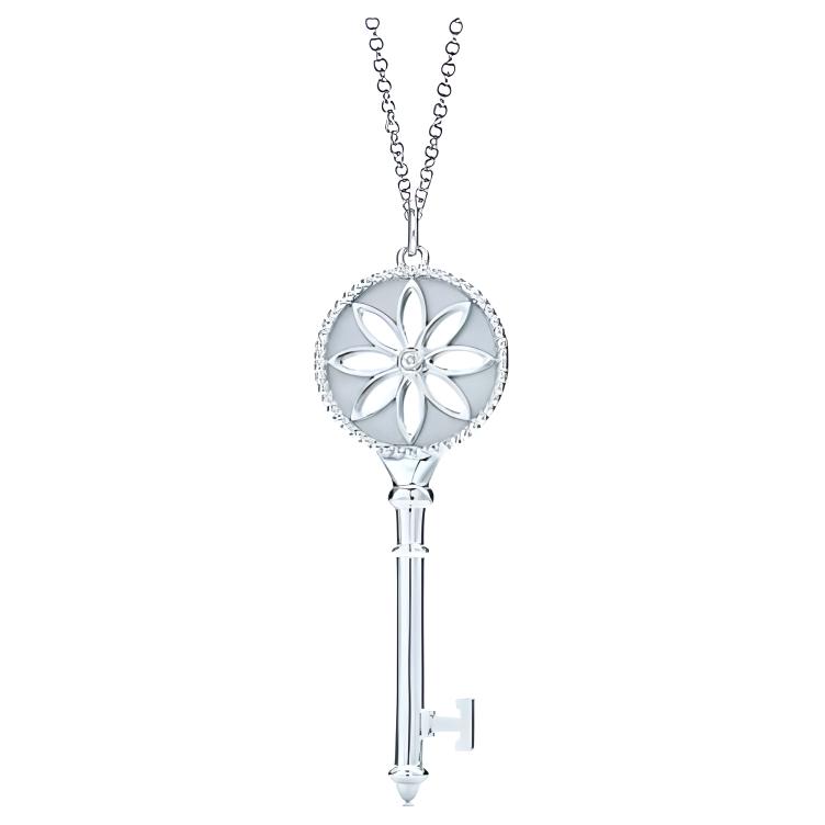 Tiffany & Co. Daisy Key Pendant Necklace - Unisex Silver Jewelry 26887712