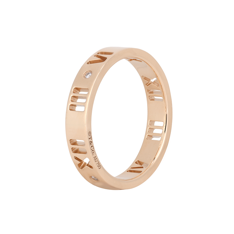 Tiffany & Co. Gold Letter Cutout Ring Unisex Couples Jewelry Gold. 30480589