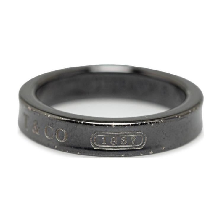 Shop TIFFANY & CO. 經典LOGO設計金屬灰色情侶對戒 - 男女通用 ADVDJSTCYZ6ZHY3X