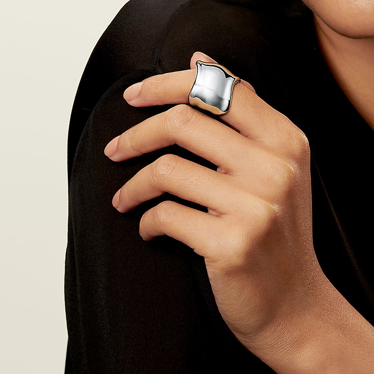 TIFFANY & CO. Logo Silver Ring Unisex Couple Design - Silver. 74238300 圖 5