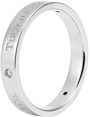TIFFANY & CO. Cincin Platinum 3mm Return to Tiffany Putih GRP02847 Shop TIFFANY & CO. Cincin Platinum 3mm Return to Tiffany Putih GRP02847