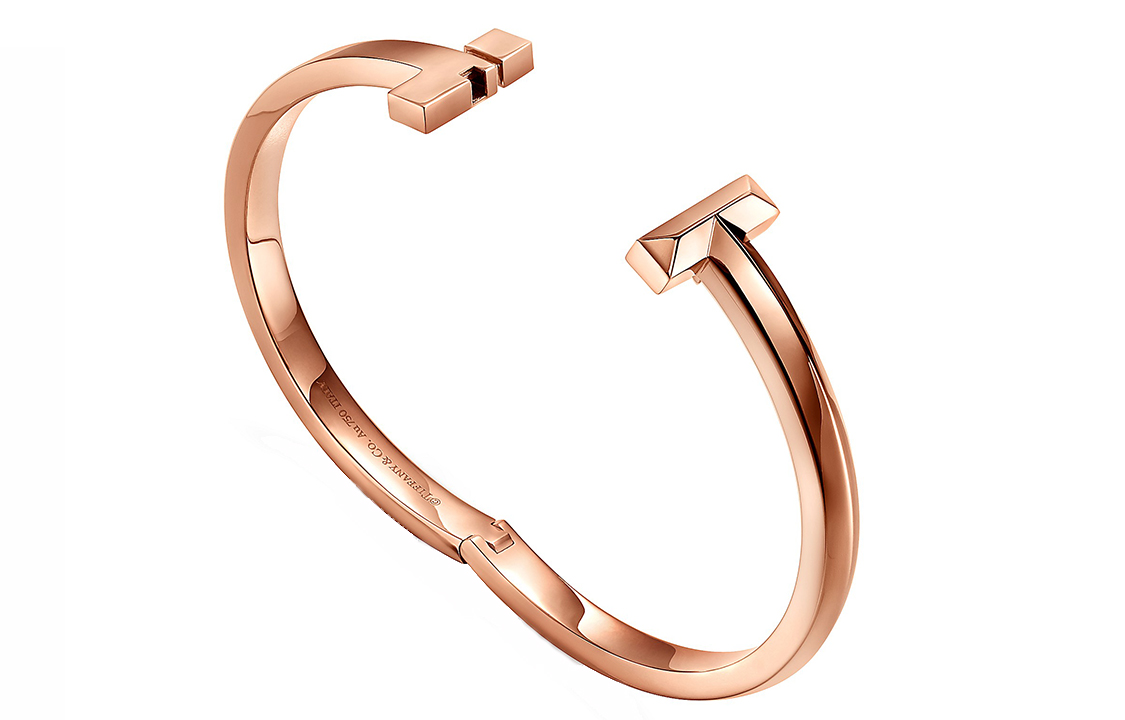 TIFFANY & CO. T Series T1 Gold Bracelet Unisex Couple Design with Engraved Letters GRP11297 圖 4