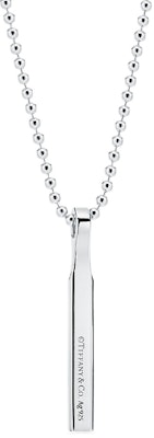 Tiffany & Co. 1837系列男性純銀長條吊墜項鍊 63448516 Lookbook Tiffany & Co. 1837系列男性純銀長條吊墜項鍊 63448516