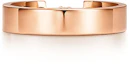 Shop Anillo Unisex Tiffany T Serie True Oro Rosa con Diamantes 4mm | Tiffany & Co. GRP10775