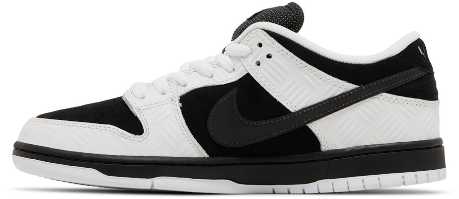 TIGHTBOOTH x Nike Dunk Low SB 'White' FD2629-100 Lookbook TIGHTBOOTH x Nike Dunk Low SB 'White' FD2629-100