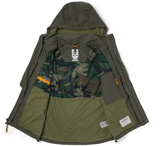 添柏岚户外3合1可拆帽徽标夹克军绿色. A2FX3-A58 Shop 添柏岚户外3合1可拆帽徽标夹克军绿色. A2FX3-A58