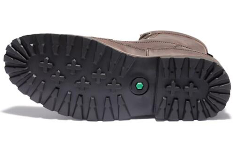 Shop Timberland 6 英寸高帮靴 '深棕色' A2KSXV13