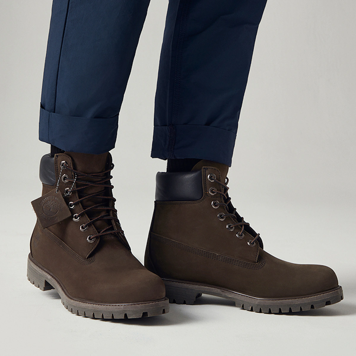 Timberland Icon 6'' Premium Wide Fit Boots 'Brown Nubuck'