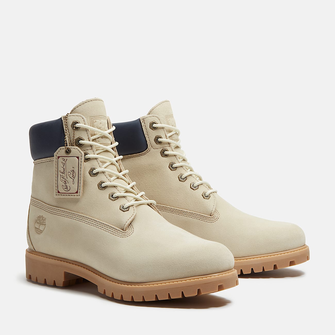 Shop Timberland 6 吋防水靴 ''馬年限定款'' TB0A6G1R-AFJ