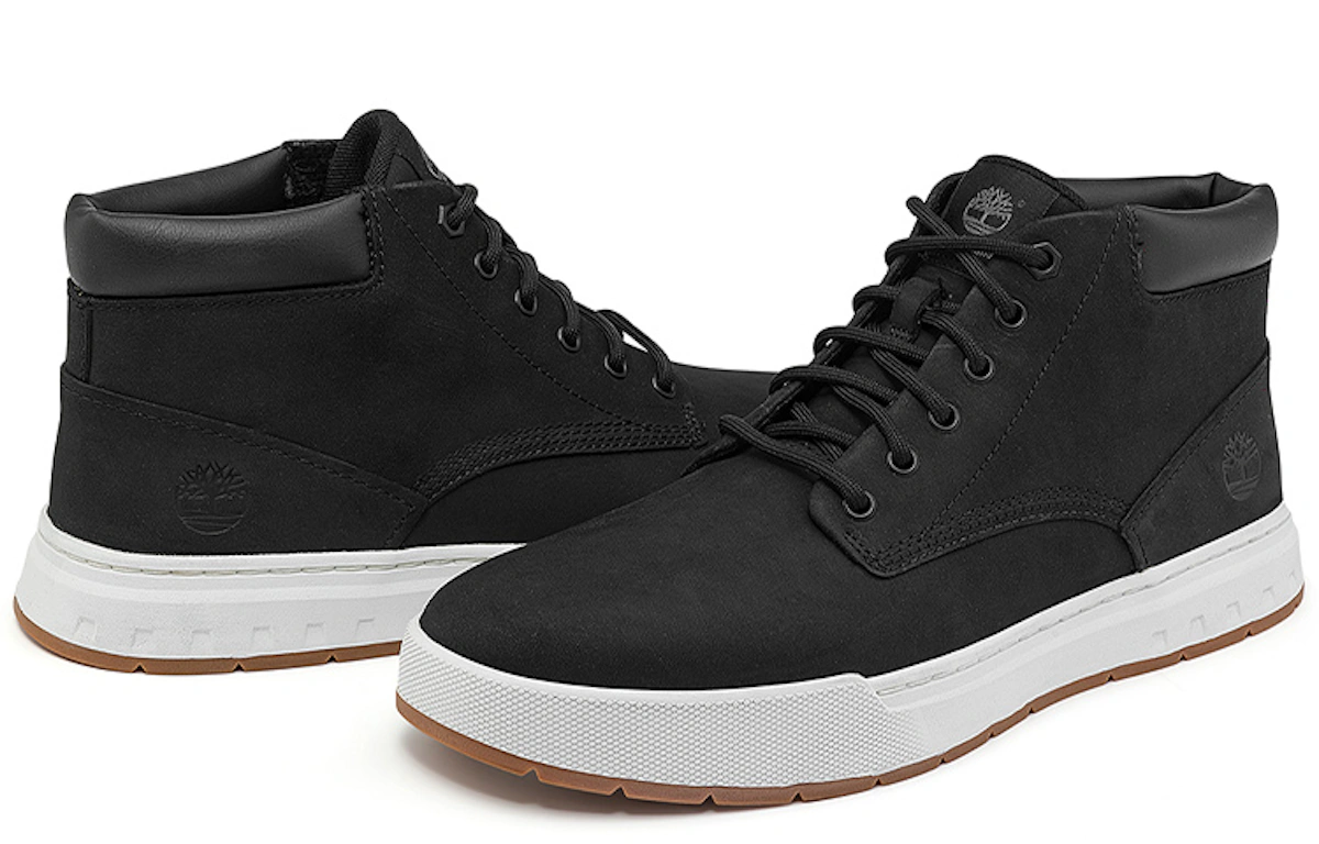 Timberland Maple Grove Wide Fit Leather Chukka Boots 'Black'