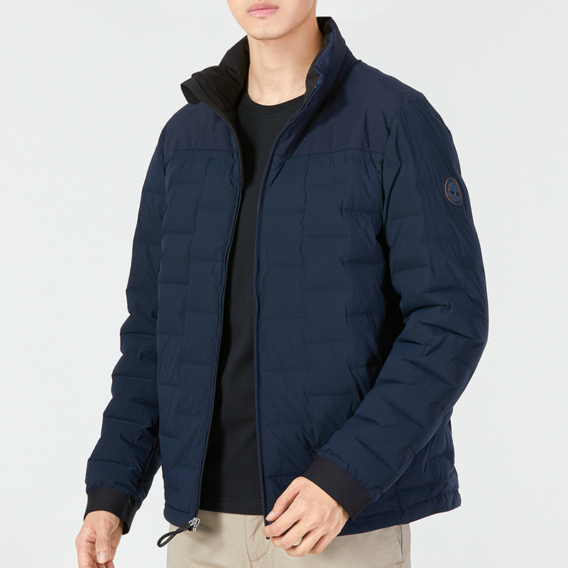 Lookbook Timberland Jaket Musim Sejuk Warna Biru dengan Zip A2G9P-433