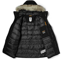 Shop Timberland 黑色中長版毛絨連帽冬季外套. A2ETY-001