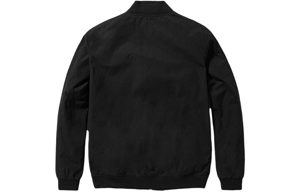 Lookbook Chaqueta Bomber Negra Impermeable Timberland Logo para Exterior A4235-001