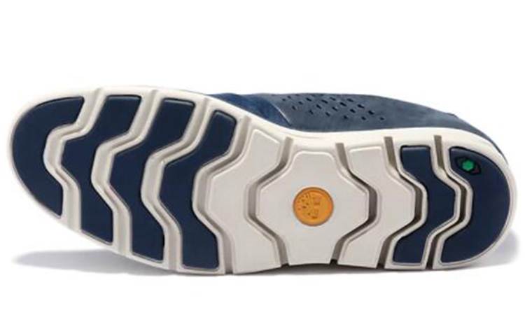 Shop Timberland Bradstreet 'Navy Blue' A21DU019