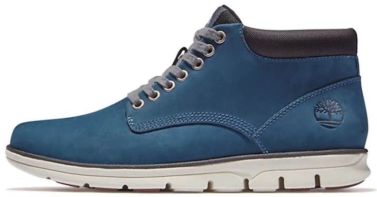 Timberland 布拉德街 蓝色楚卡靴 A2GURBZ4 Buy Timberland 布拉德街 蓝色楚卡靴 A2GURBZ4
