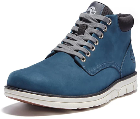 Timberland 布拉德街 蓝色楚卡靴 A2GURBZ4 Lookbook Timberland 布拉德街 蓝色楚卡靴 A2GURBZ4