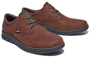 Shop Timberland Bradstreet GTX 'Cokelat Gelap' A14B1242