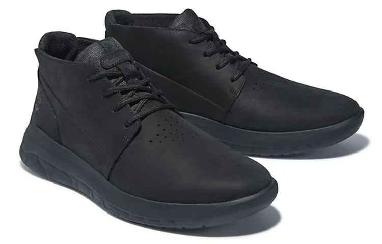 Shop Timberland Bradstreet Ultra Chukka 'Negro Outdoor' A2GVE001