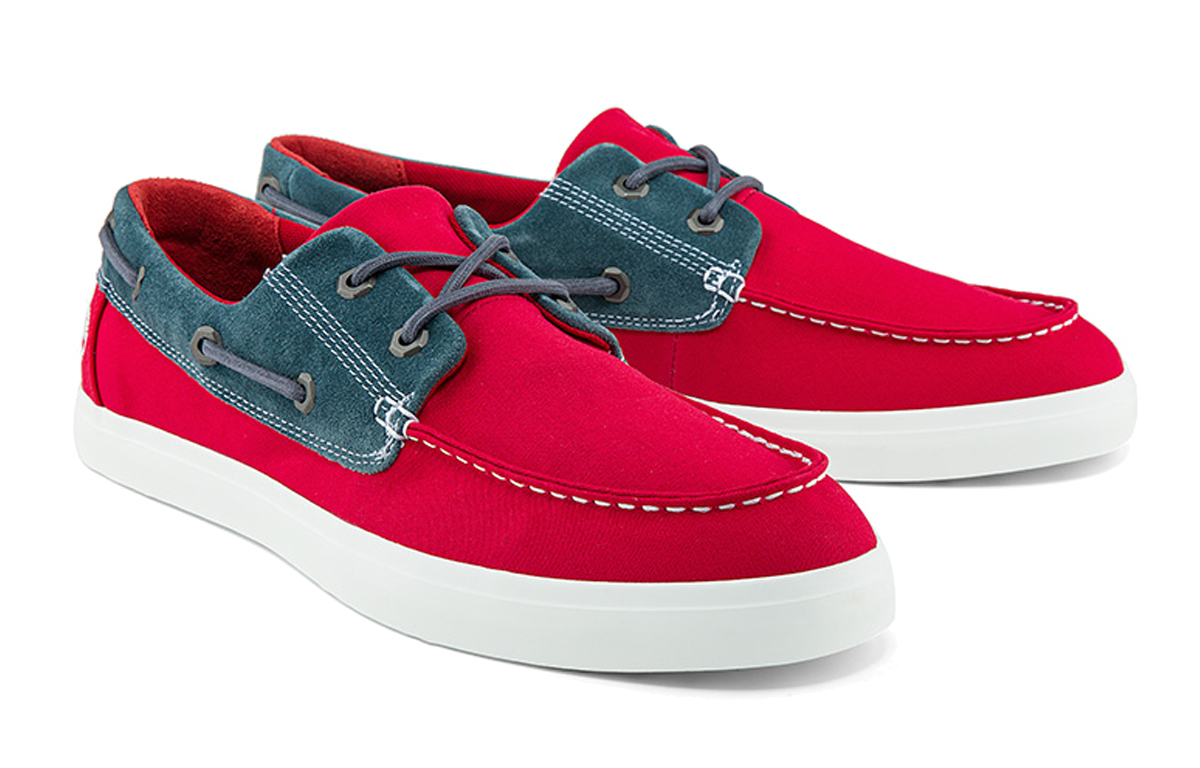 Shop Timberland添柏瀾 透氣輕便舒適 拼接帆布板鞋 櫻桃紅