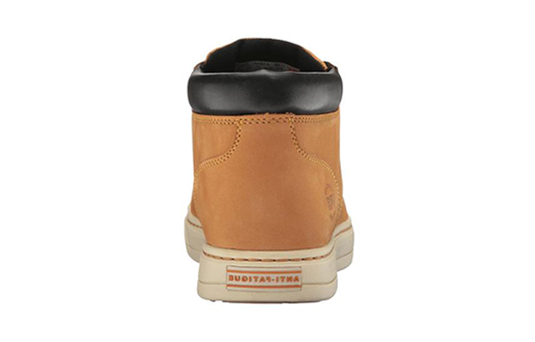 Shop Timberland添柏嵐 Chukka 輕便短筒工裝靴 小麥色