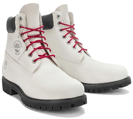 But Timberland Premium 6 Inci "Putih Nubuck dengan Merah" A5S4G Lookbook But Timberland Premium 6 Inci "Putih Nubuck dengan Merah" A5S4G