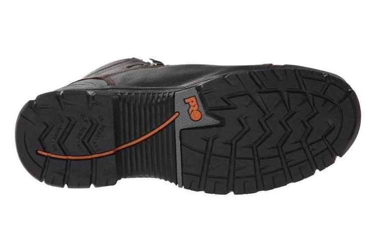 Shop Timberland添柏嵐 Endurance 戶外百搭中筒工作靴 深棕