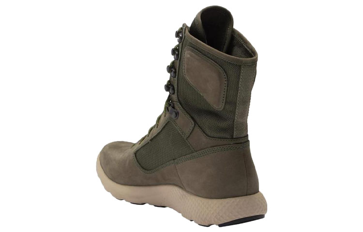 Lookbook ティンバーランド Flyroam タクティカル オリーブ A1OALA58