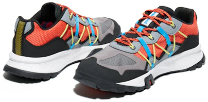 Shop Timberland Garrison Trail Low Pria Wanita A2BND-V21