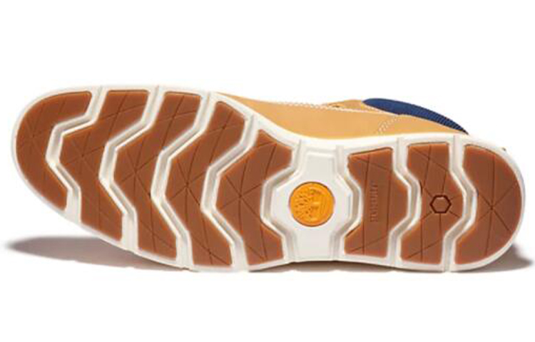 Shop ティンバーランド キリングトン チャッカ ウィート A1ZYA231