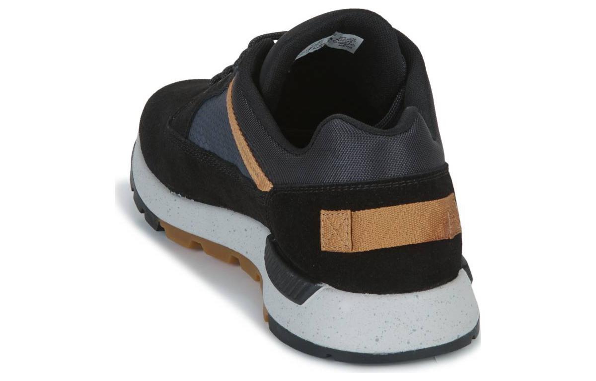 Shop ティンバーランド キリングトン トレッカー (ブラックオレンジ) TB0A5QXY0151