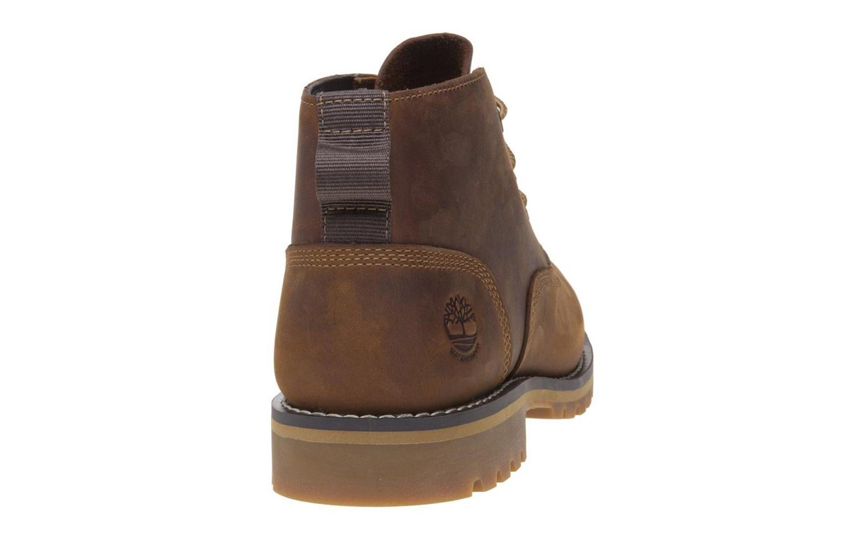 Shop Timberland Larchmont 'But Kasual Martin Coklat' 01C3A210