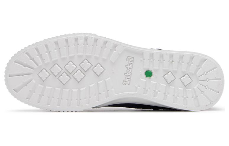 Shop ティンバーランド ロートップスケートシューズ 'ディープブルー' A2NWAEP4 A2NWAEP4