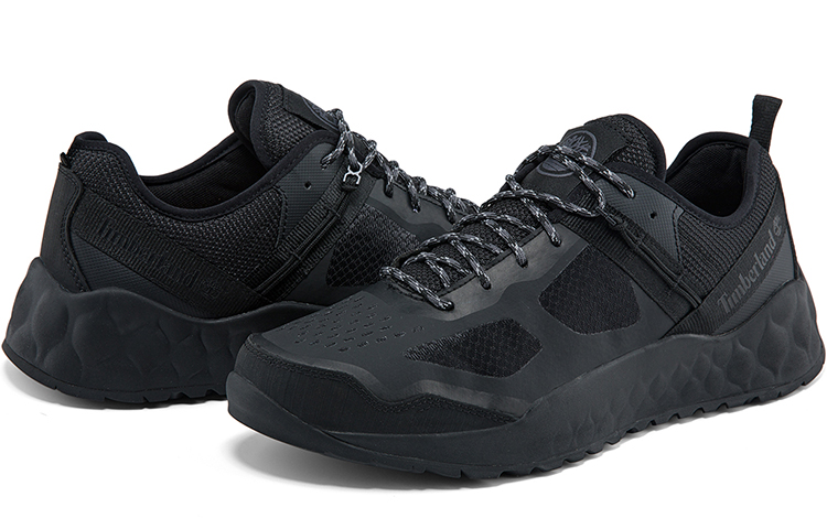 Purchase 添柏岚 黑色舒适低帮运动鞋 A2FPHW