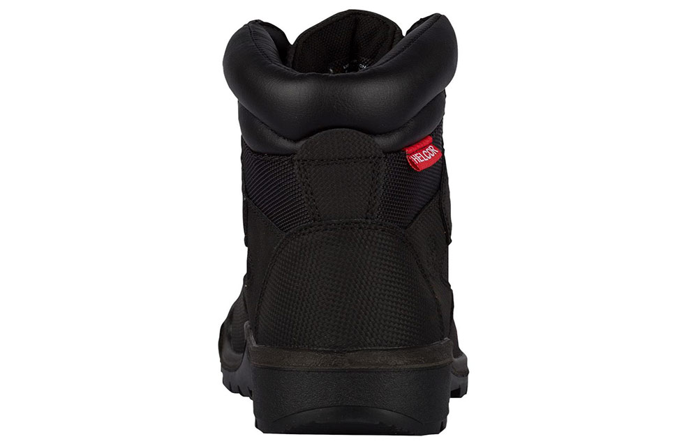 Lookbook 팀버랜드 트렌디 블랙 마틴 부츠 (Timbeollendeu Teurendei Beullaek Matein Buteu) FRA18CD001