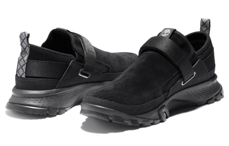 Lookbook Timberland Mills Falls Slip-On Zwart Suède Leren Schoenen ''Zwart'' A25NE015