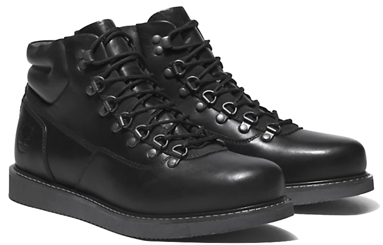 Shop Timberland Newmarket 2 Hiker 'Hitam' A44AN001