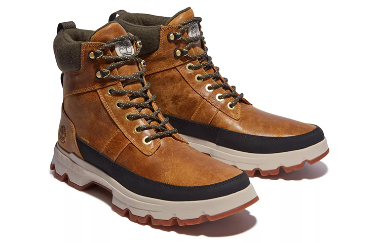 Shop Timberland添柏嶺 Originals Ultra Ek+ 耐摩防滑戶外靴 棕黃色