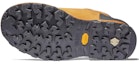 Shop Bota Outdoor Timberland 'Negro Amarillo' A2A8A231