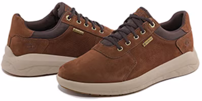 Shop Timberland添柏嵐 休閒防水戶外靴 深棕色