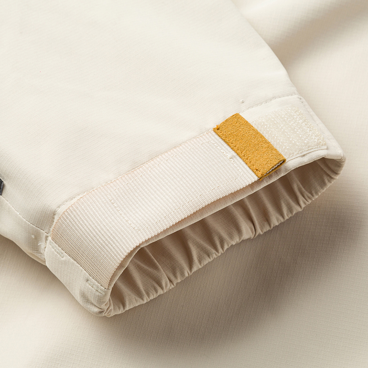 Sizing 添柏岚户外防水防风连帽夹克 浅棕色 A41SF-EFL