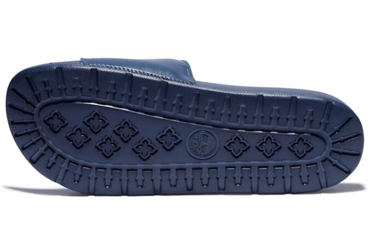 Shop Timberland Playa 'Biru Navy' A24WC019