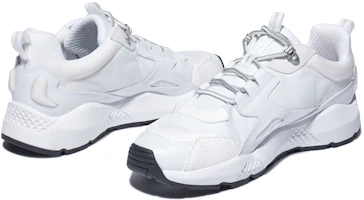 Shop Timberland 添柏嵐 Ripcord Arctra 低筒 跑步鞋 男款 白